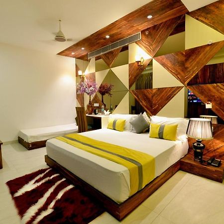 Hotel The Yellow Nayagaon Exterior photo