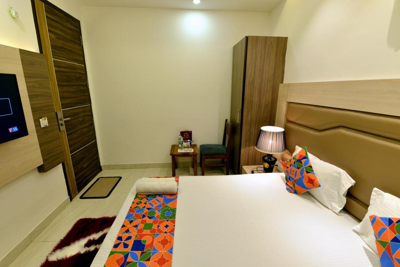Hotel The Yellow Nayagaon Exterior photo